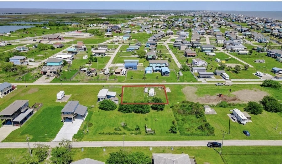 Property photo for 935 E Verdia Street, Crystal Beach, TX
