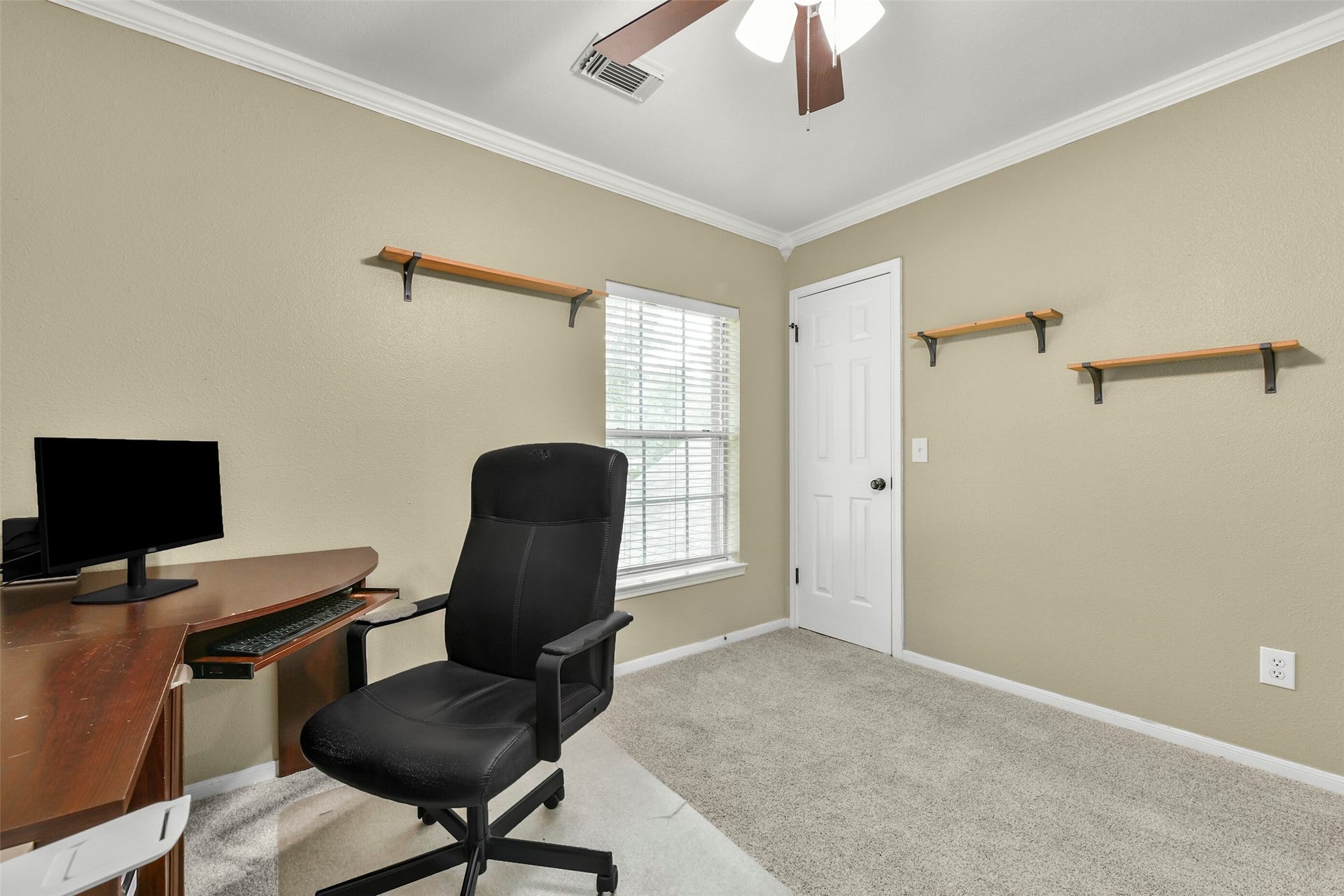 3905 Spring Circle Drive W, Pearland, TX 77584 Bedroom 4