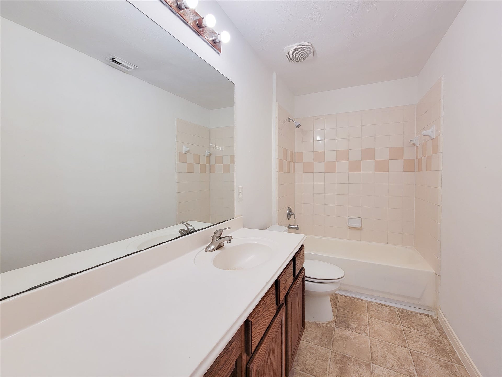 11333 Easton Springs Drive, Pearland, TX 77584