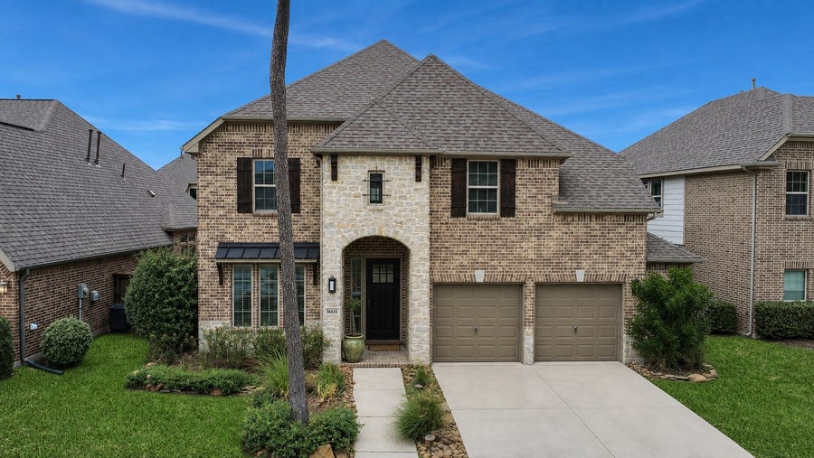 Property photo for 16831 Headwaters Forest Drive, Humble, TX
