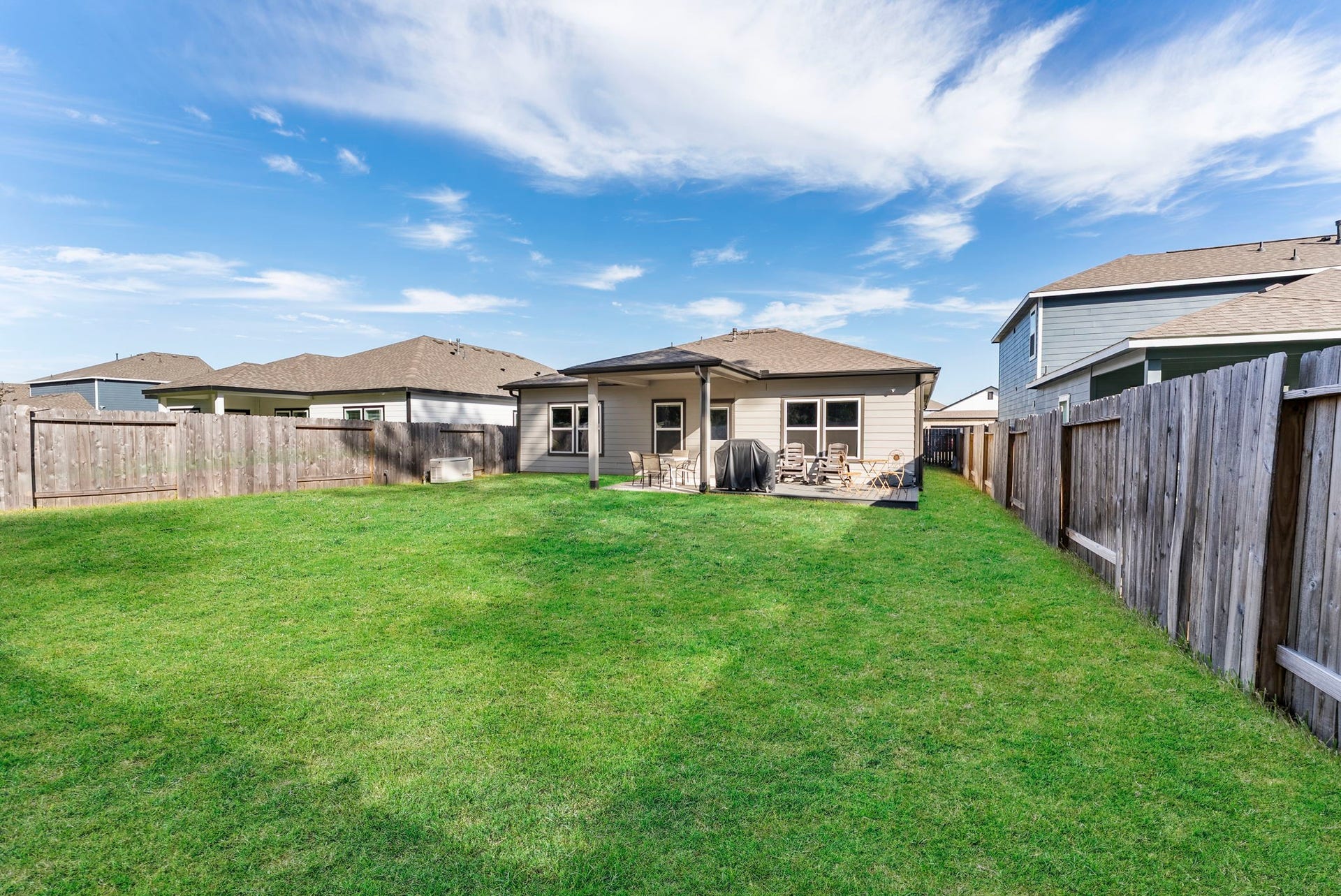 16998 Hazelnut Drive, Conroe, TX 77302 Let's make this one yours!