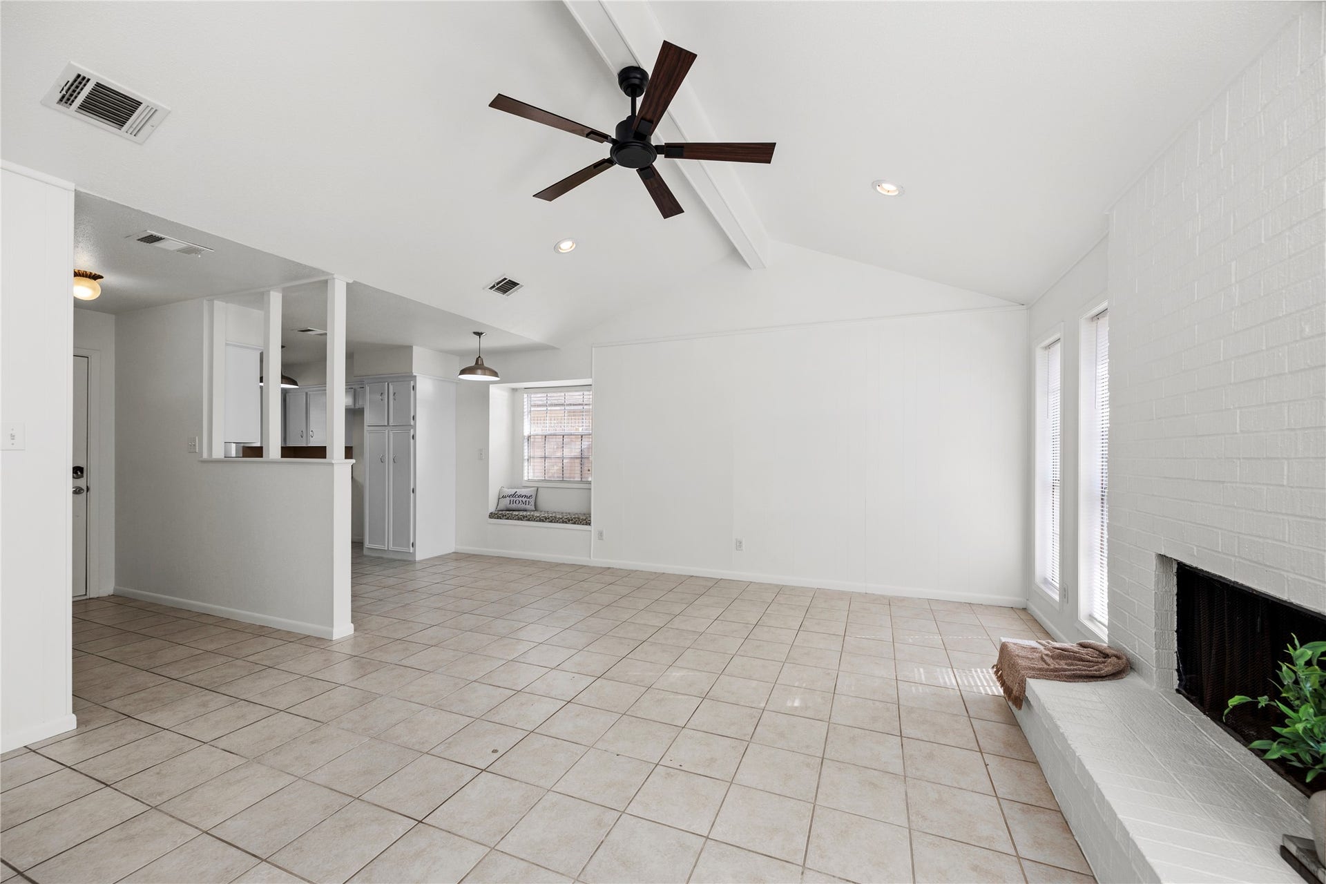 3926 Marilyn Street, Rosenberg, TX 77471 3926 Marilyn Street, Rosenberg, TX 77471