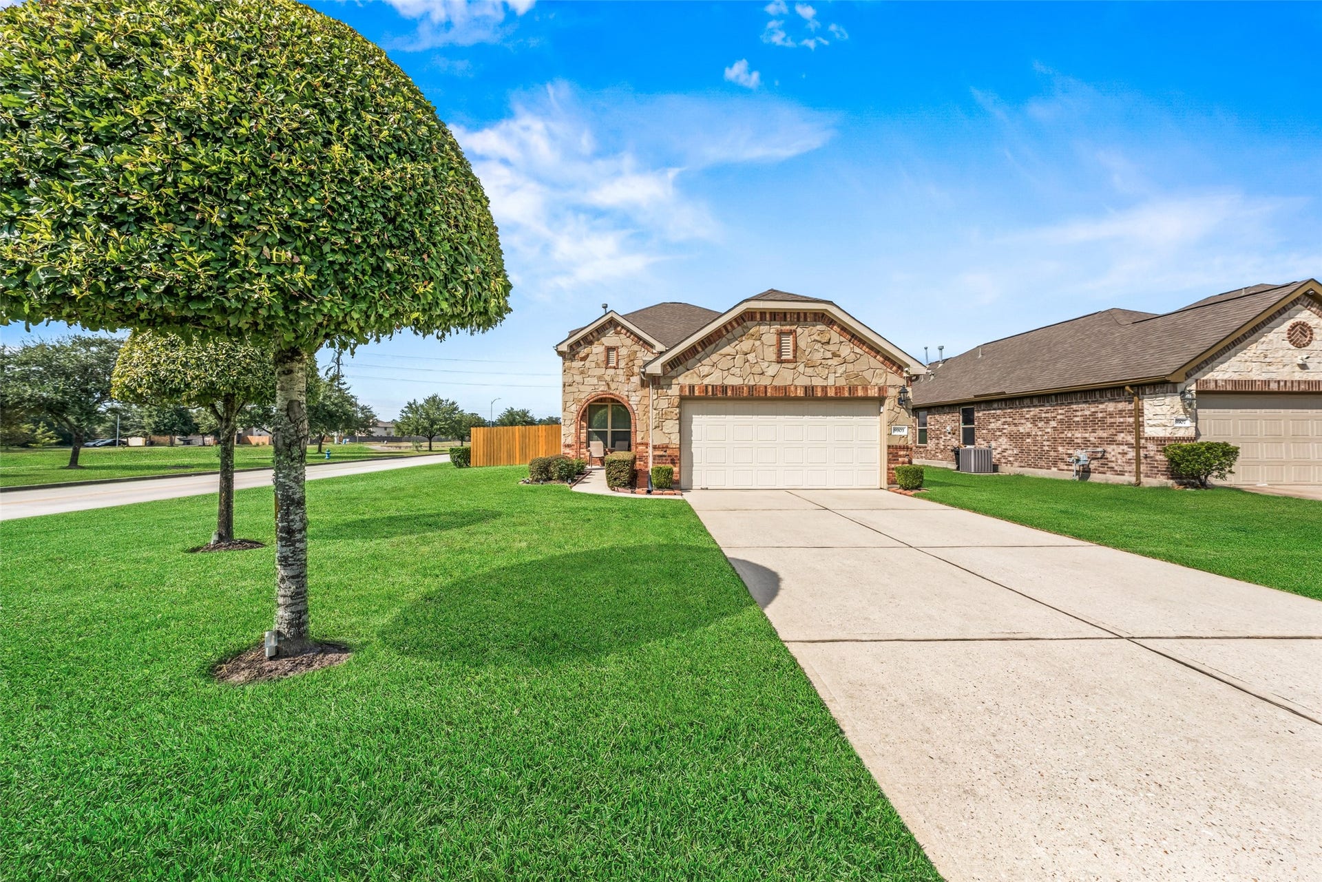 8903 River Dale Canyon Lane, Humble, TX 77338 8903 River Dale Canyon Lane, Humble, TX 77338