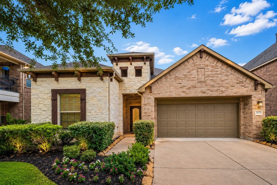 Property photo for 17322 Sauki Lane, Richmond, TX