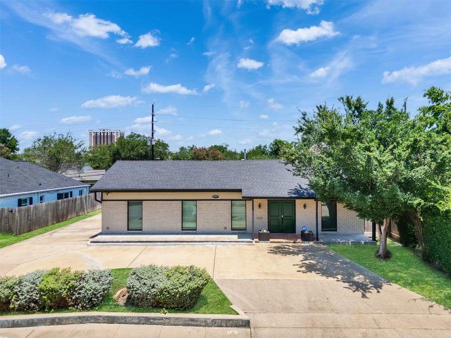 Property photo for 6206 San Felipe Street, Houston, TX