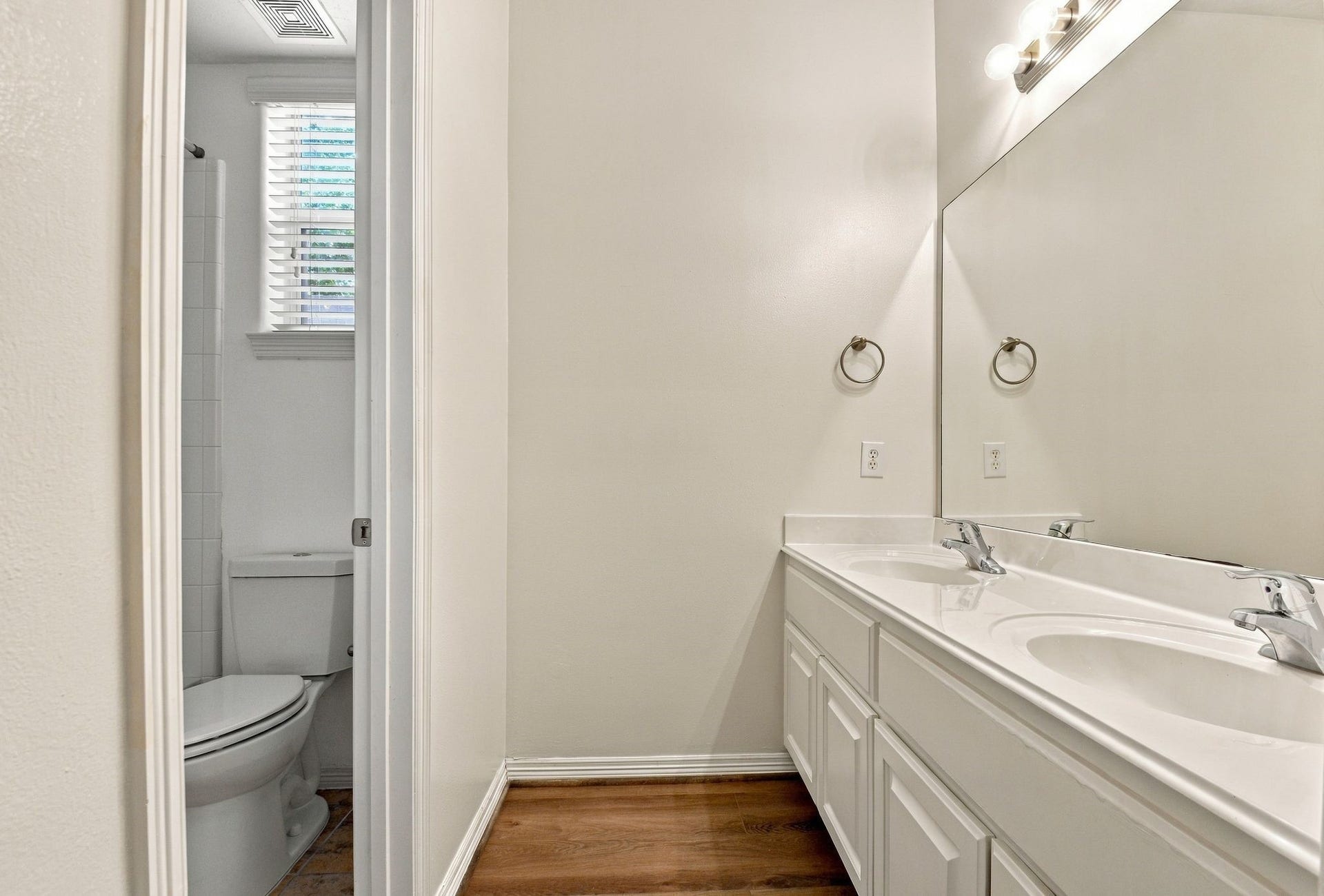 9323 Hudson Bend Circle, Houston, TX 77095 9323 Hudson Bend Circle, Houston, TX 77095