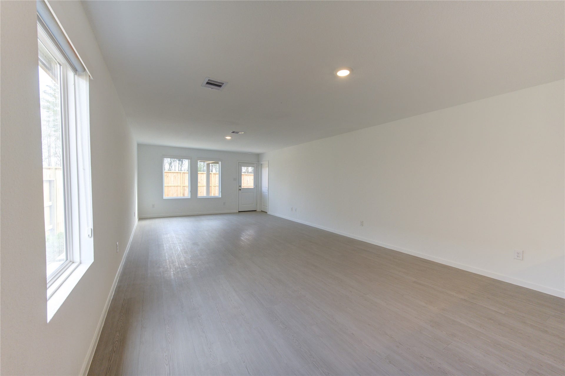 21218 Fieni Drive, New Caney, TX 77357 21218 Fieni Drive, New Caney, TX 77357