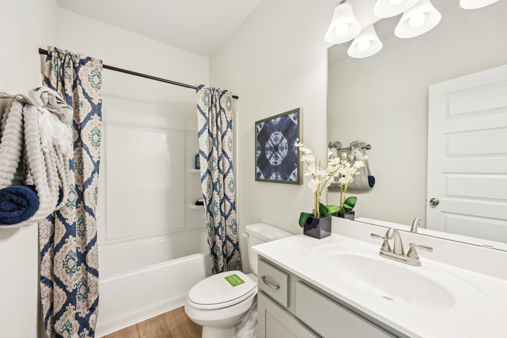 Hall Bath. Sample image for illustration; upgrades, options, and colors may vary.