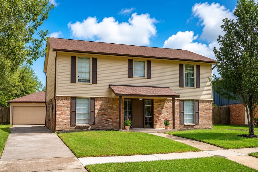 Property photo for 2414 Hilton Head Drive, Missouri City, TX