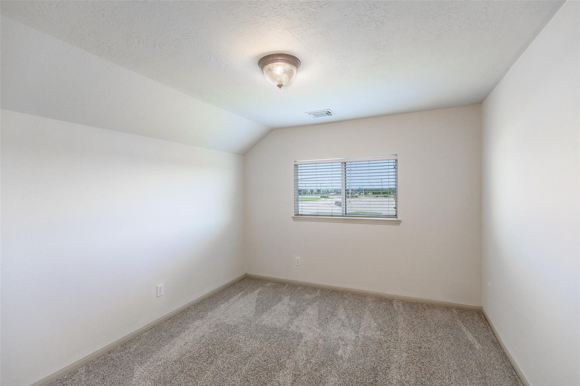 20002 Bluecreek Ridge, Katy, TX 77449 20002 Bluecreek Ridge, Katy, TX 77449