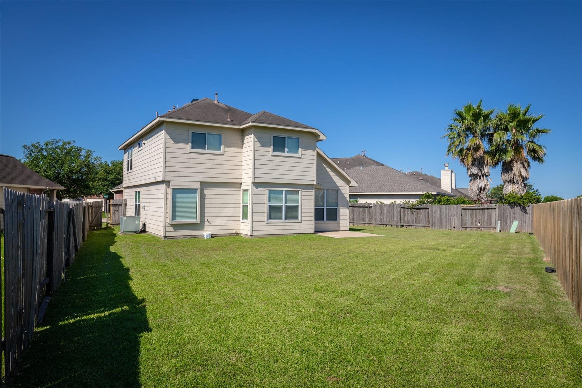 20002 Bluecreek Ridge, Katy, TX 77449 20002 Bluecreek Ridge, Katy, TX 77449