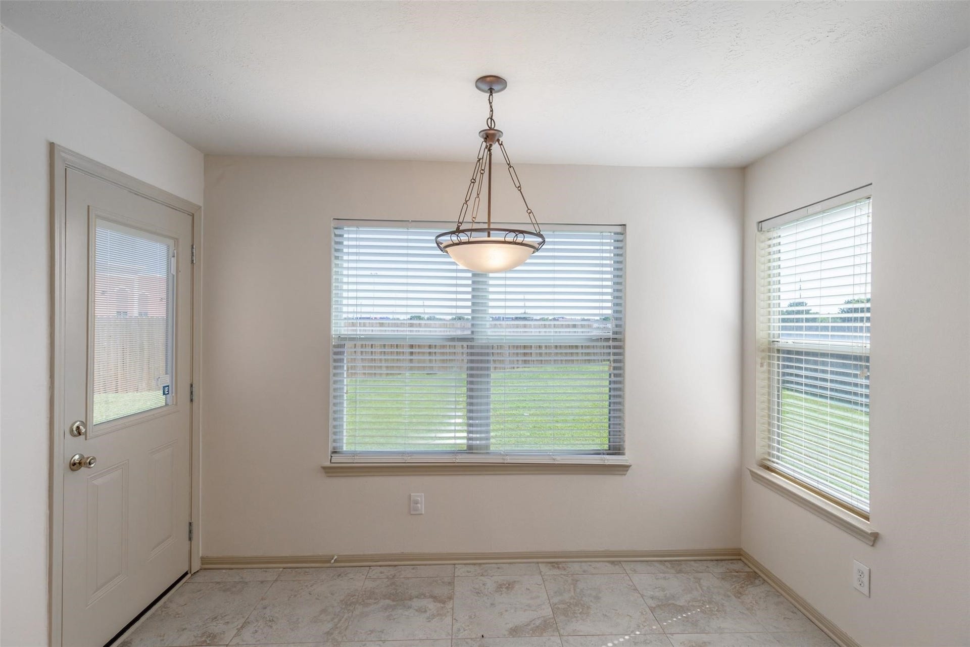 20002 Bluecreek Ridge, Katy, TX 77449 20002 Bluecreek Ridge, Katy, TX 77449