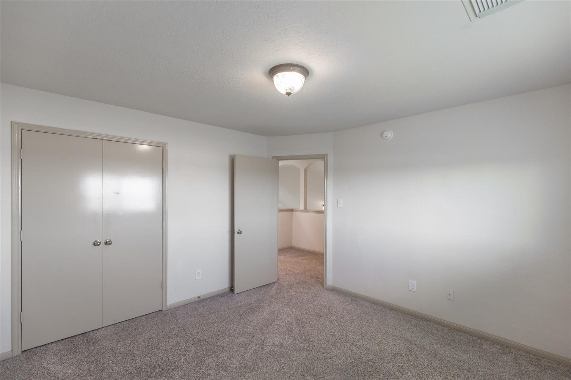 20002 Bluecreek Ridge, Katy, TX 77449 20002 Bluecreek Ridge, Katy, TX 77449