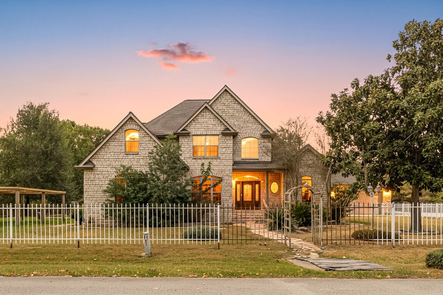 Property photo for 21427 Tophill Drive, Spring, TX