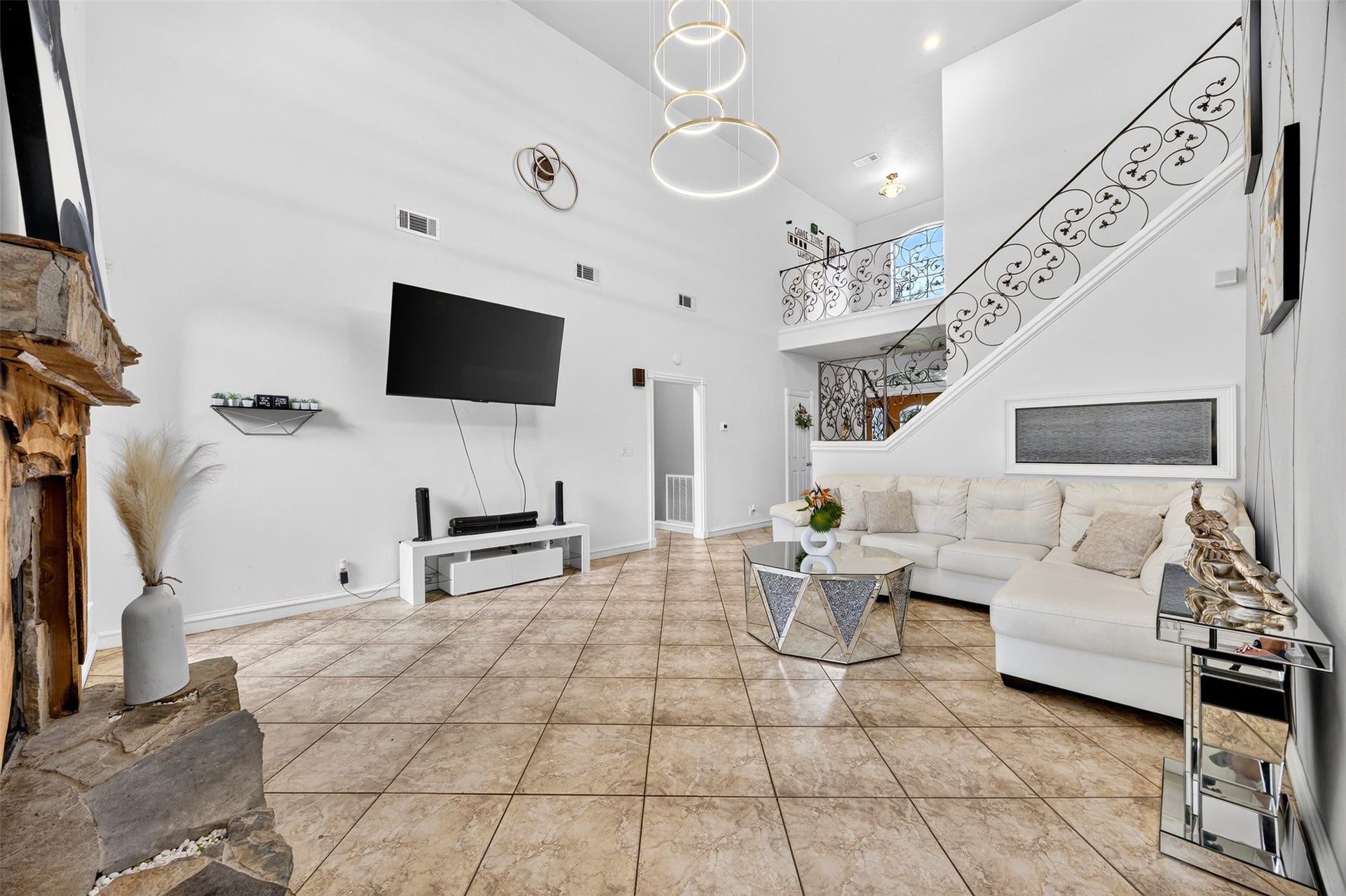21427 Tophill Drive, Spring, TX 77388