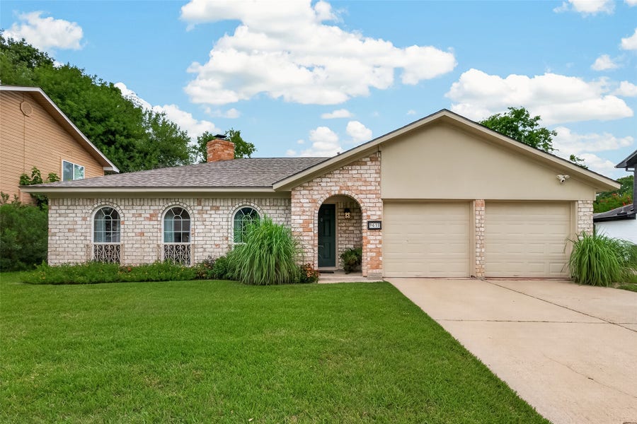 Property photo for 9618 Springmont Drive, Houston, TX