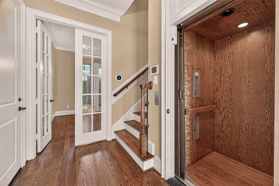Property photo for 1652 Norfolk Street, #B, Houston, TX