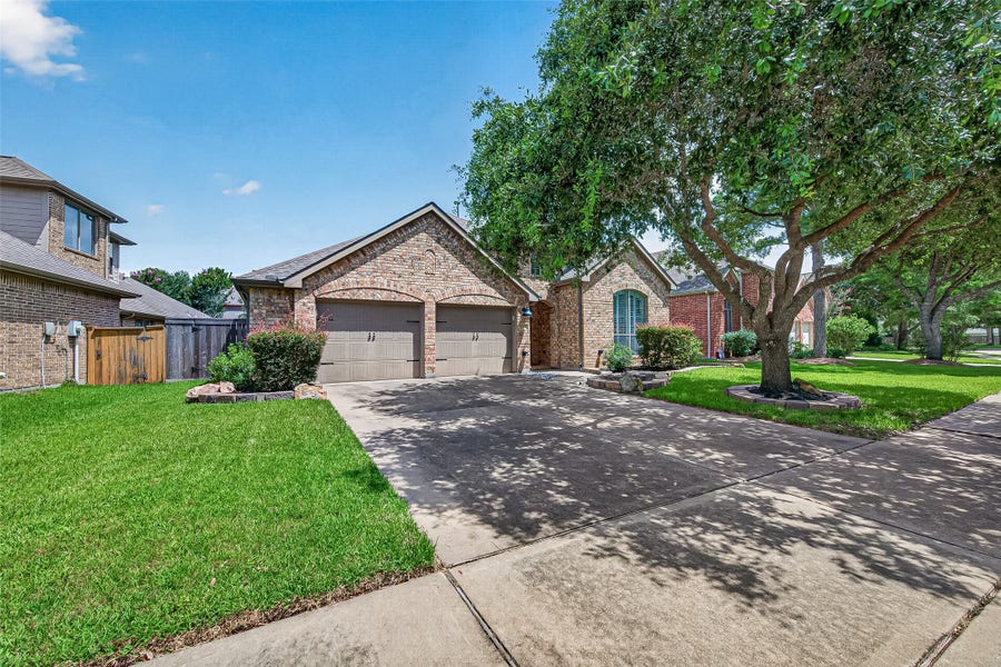 Property photo for 25922 Brad Hurst Court, Katy, TX