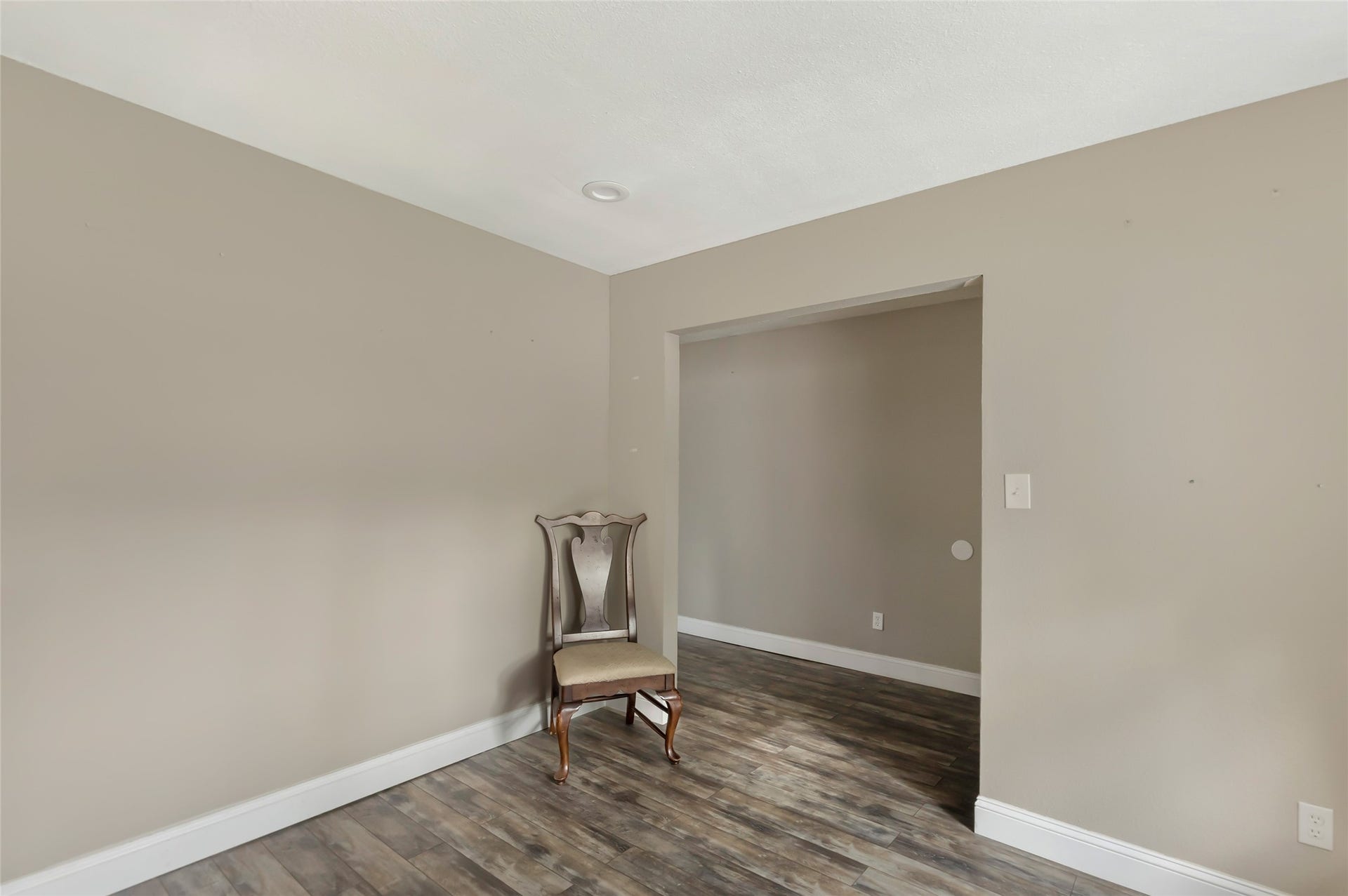 20906 Flaming Arrow Trail, Crosby, TX 77532 Office
