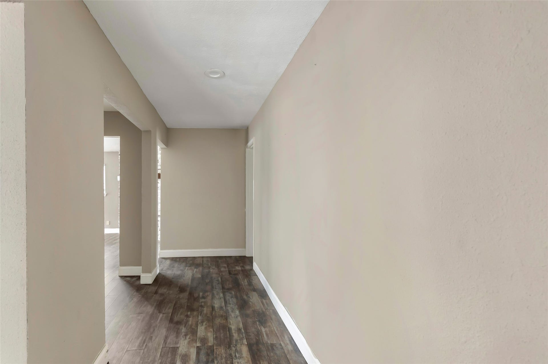 20906 Flaming Arrow Trail, Crosby, TX 77532 Entry