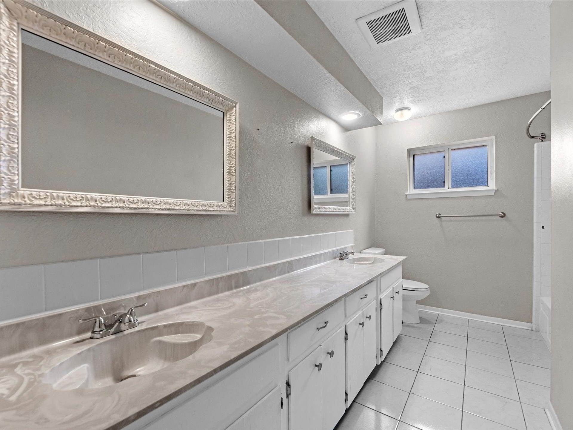 4318 Ponca Street, Pasadena, TX 77504 4318 Ponca Street, Pasadena, TX 77504