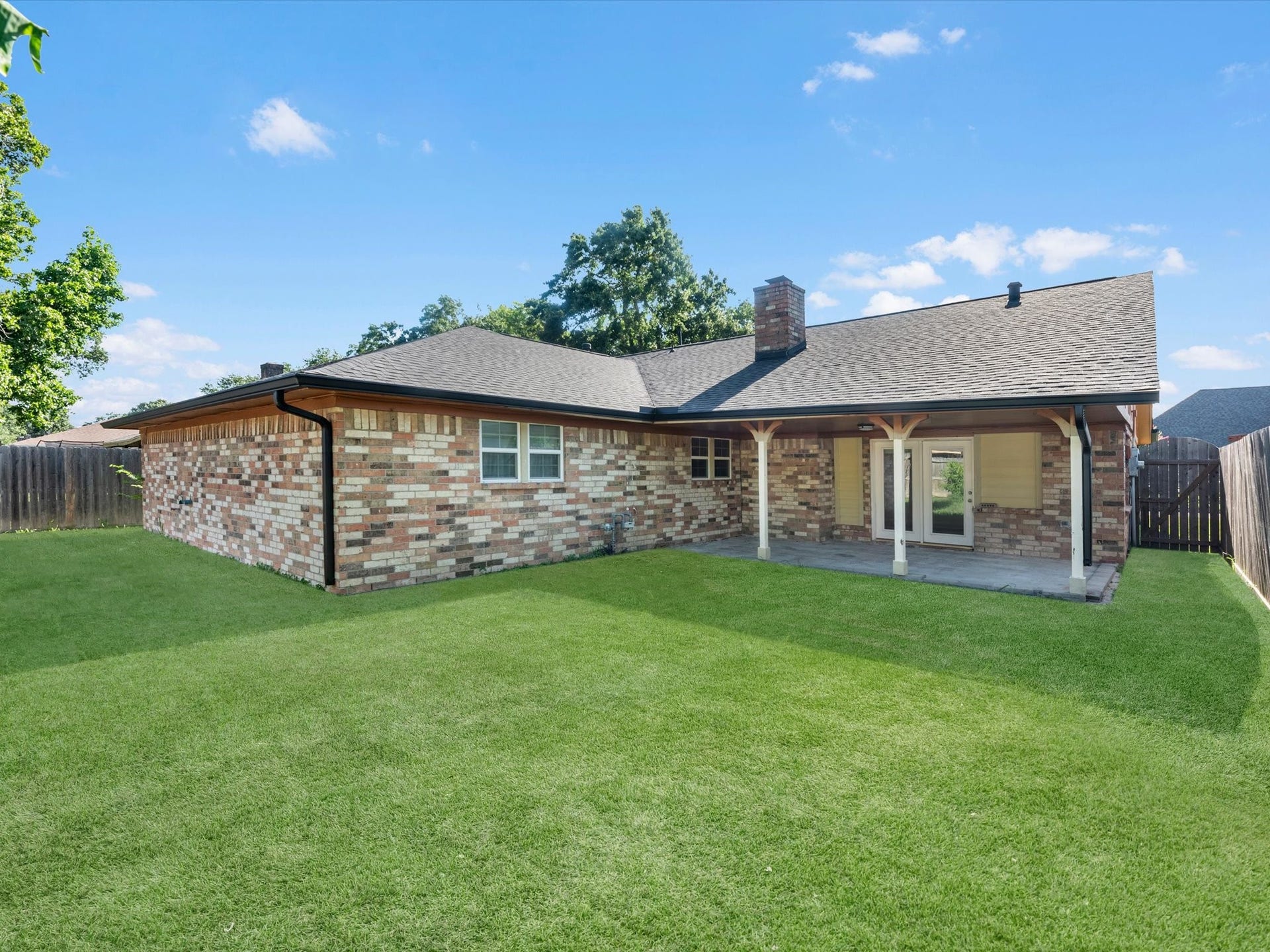 4318 Ponca Street, Pasadena, TX 77504 4318 Ponca Street, Pasadena, TX 77504