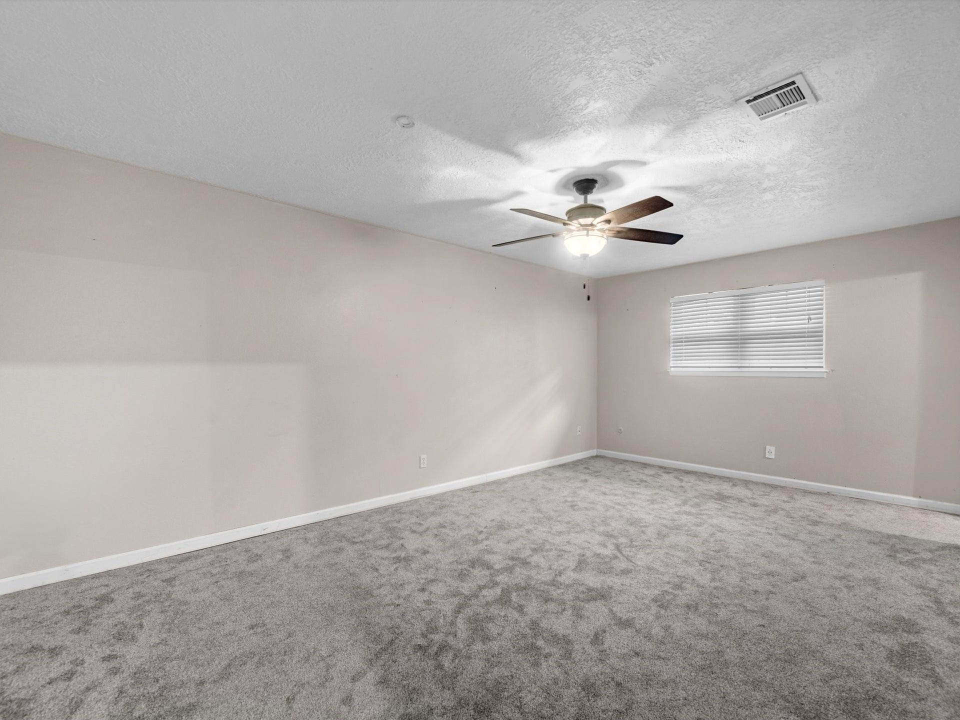 4318 Ponca Street, Pasadena, TX 77504 4318 Ponca Street, Pasadena, TX 77504