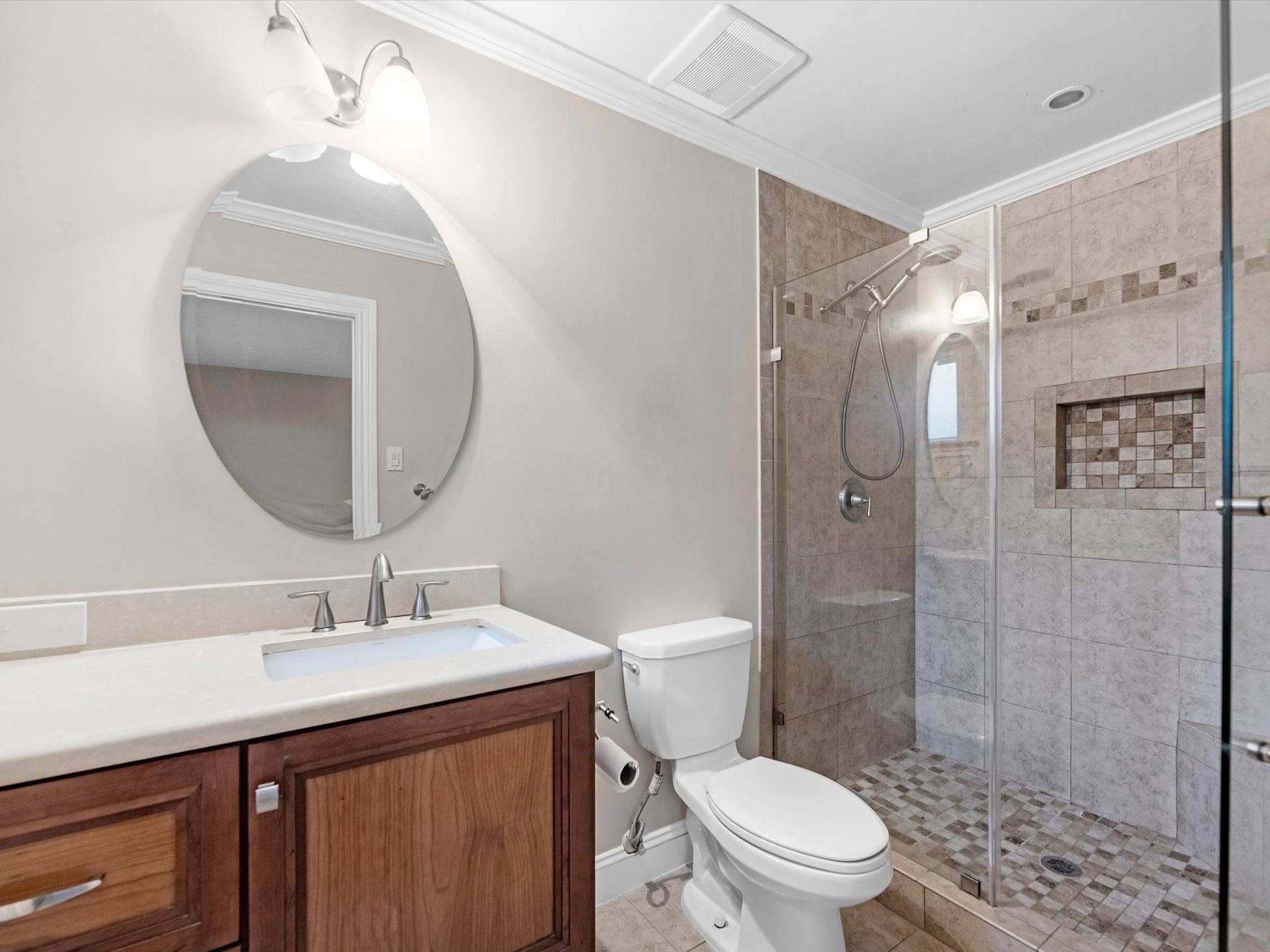4318 Ponca Street, Pasadena, TX 77504 4318 Ponca Street, Pasadena, TX 77504