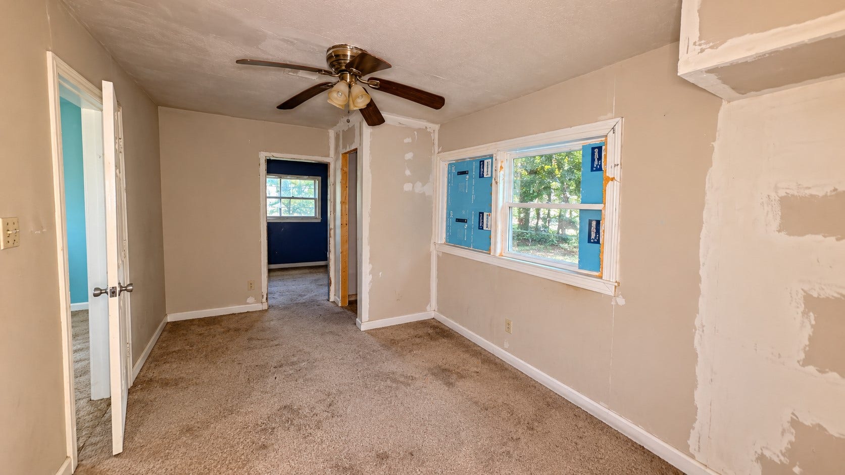 925 Lakin Avenue, Pasadena, TX 77506 925 Lakin Avenue, Pasadena, TX 77506