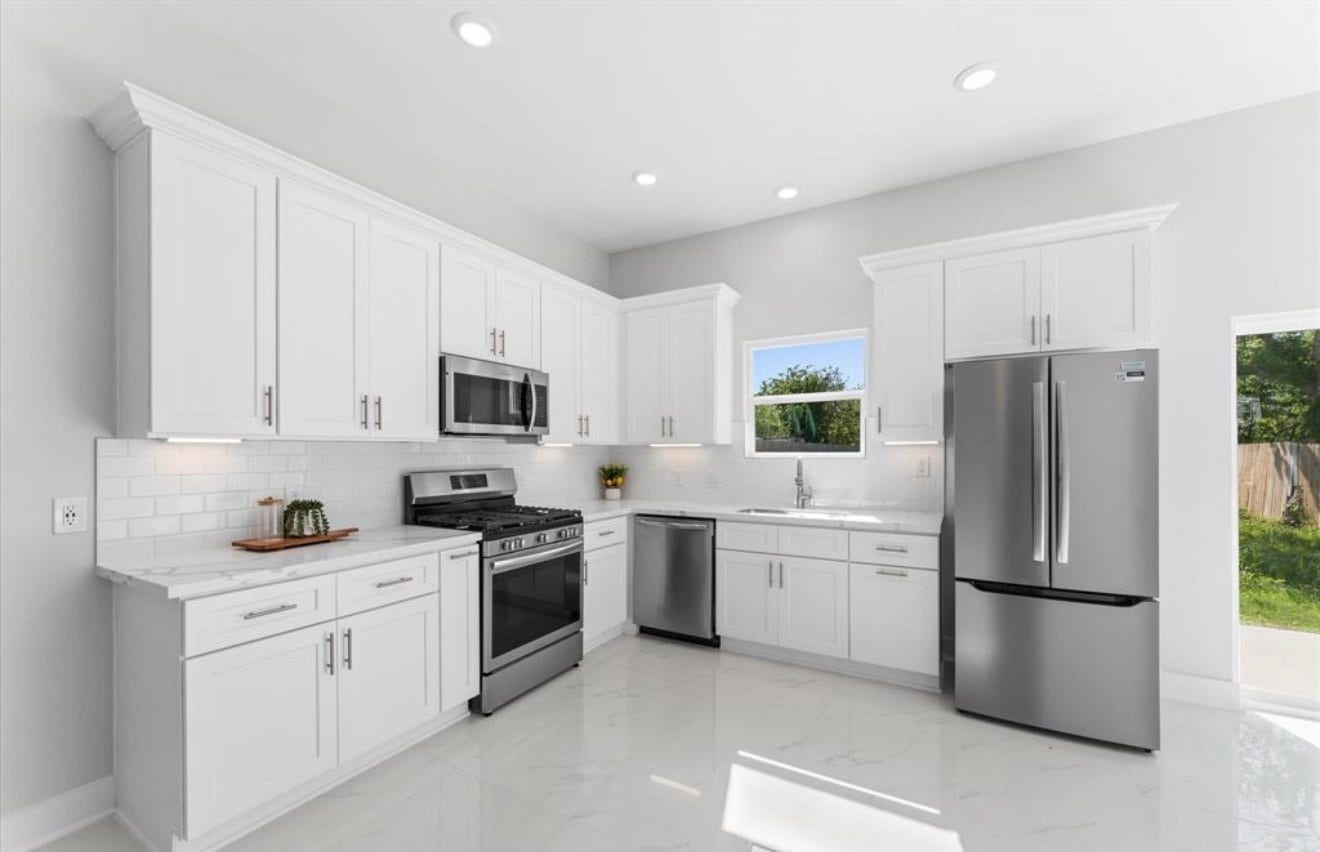 7407 Cora Street, Houston, TX 77088 7407 Cora Street, Houston, TX 77088