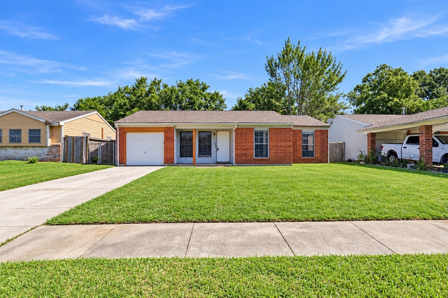 4223 S Acres Drive, Houston, TX 77047 4223 S Acres Drive, Houston, TX 77047