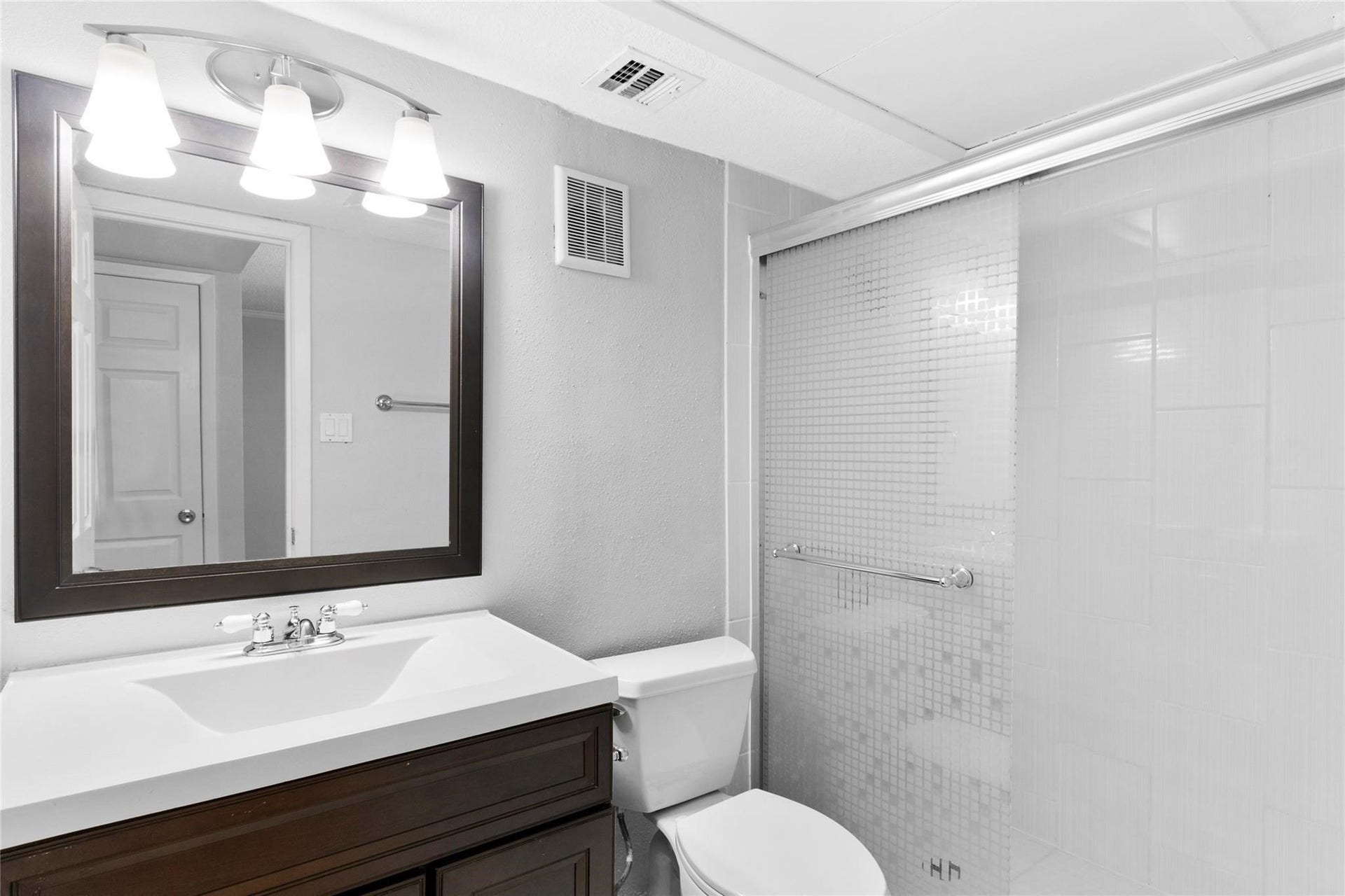 2800 Jeanetta Street, #709, Houston, TX 77063 2800 Jeanetta Street, #709, Houston, TX 77063