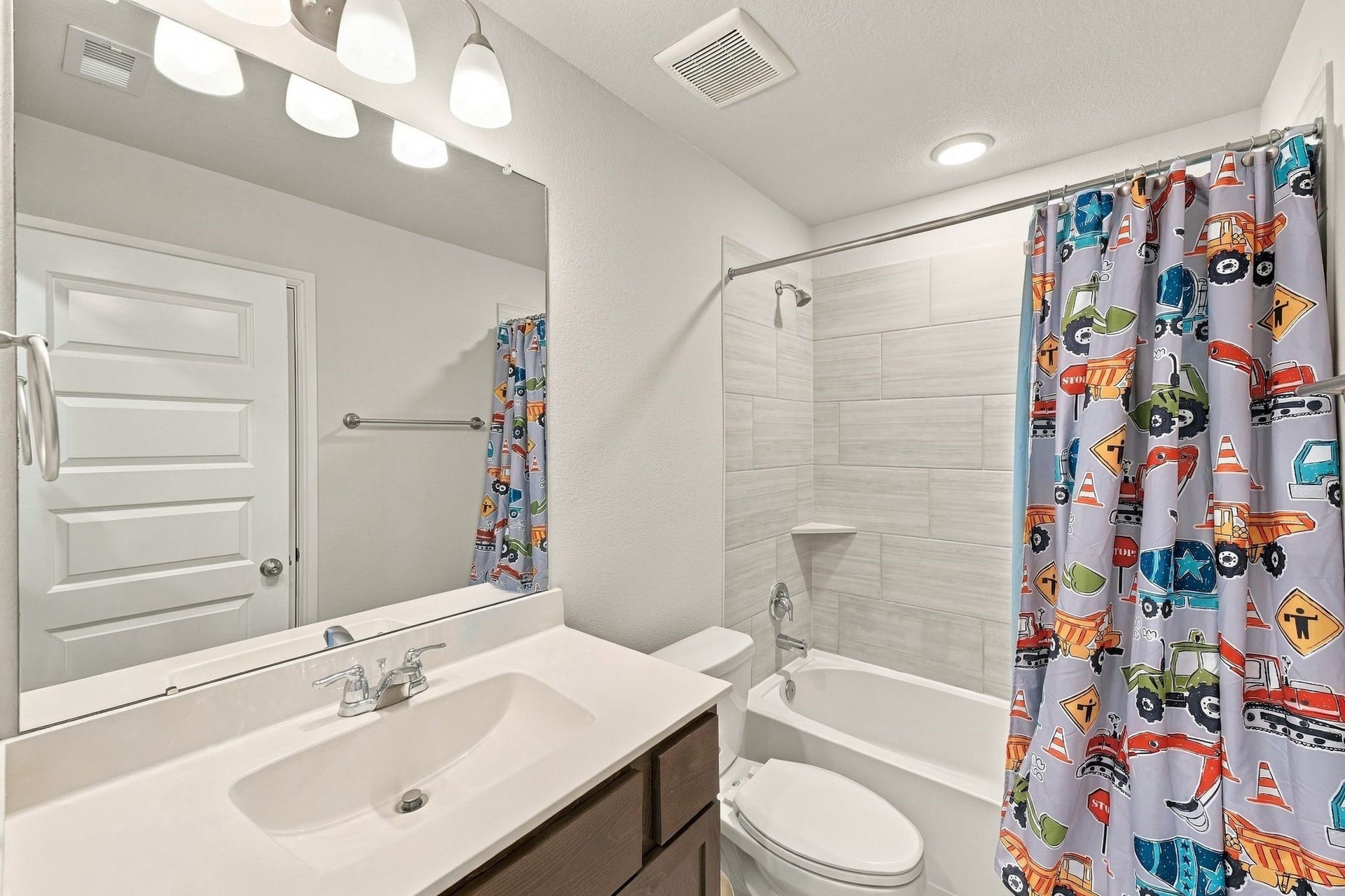 8010 Cliffside Terrace Court, Richmond, TX 77407 8010 Cliffside Terrace Court, Richmond, TX 77407
