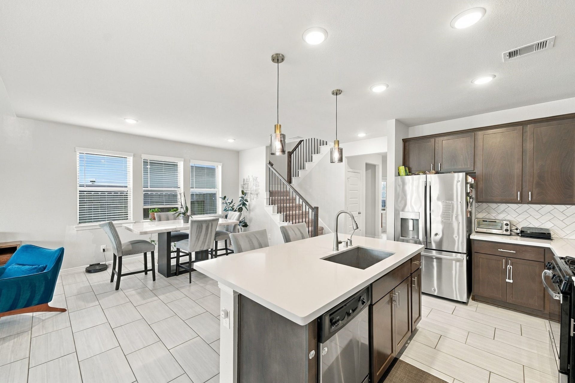 8010 Cliffside Terrace Court, Richmond, TX 77407 8010 Cliffside Terrace Court, Richmond, TX 77407