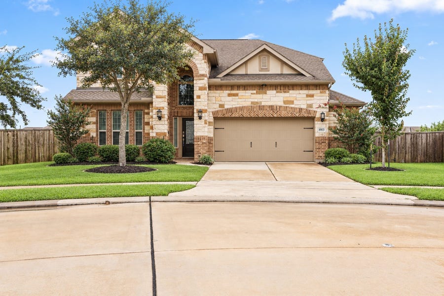 Property photo for 8903 Lost Castle Way, Cypress, TX
