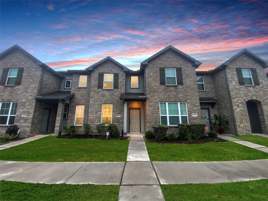 Property photo for 11922 Amber Oak Way, Tomball, TX