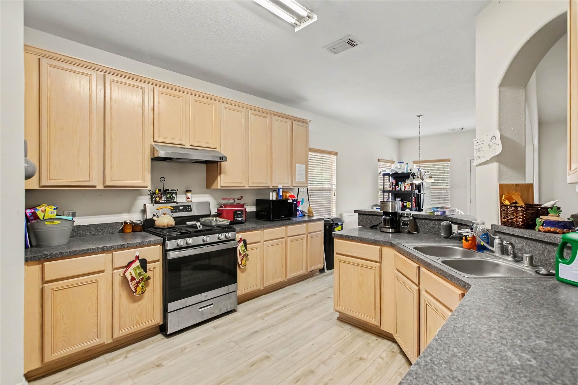 2043 Briar Grove Drive, Conroe, TX 77301