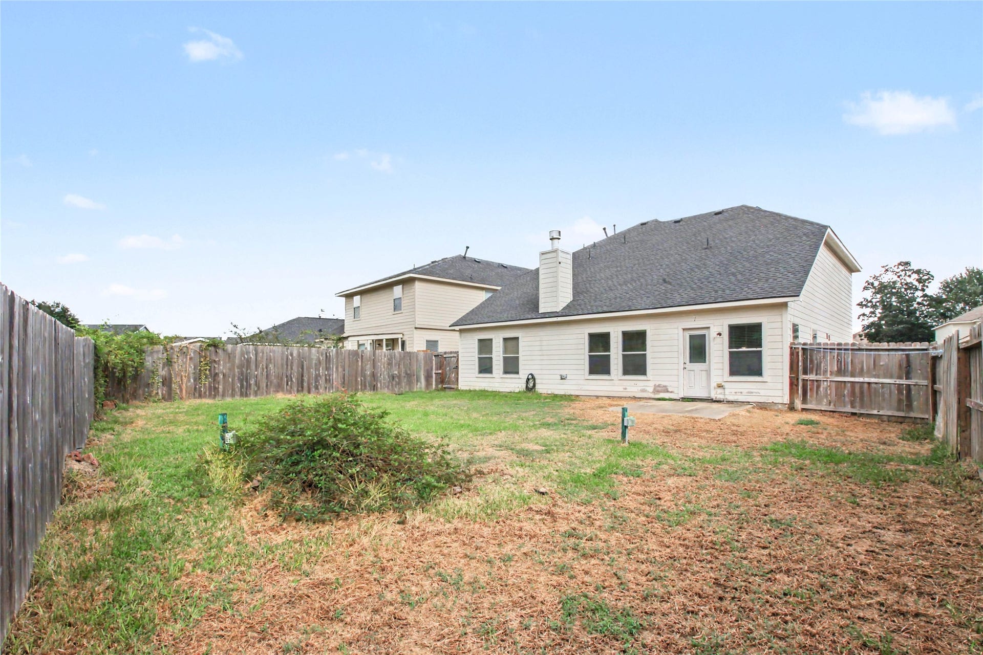 2043 Briar Grove Drive, Conroe, TX 77301