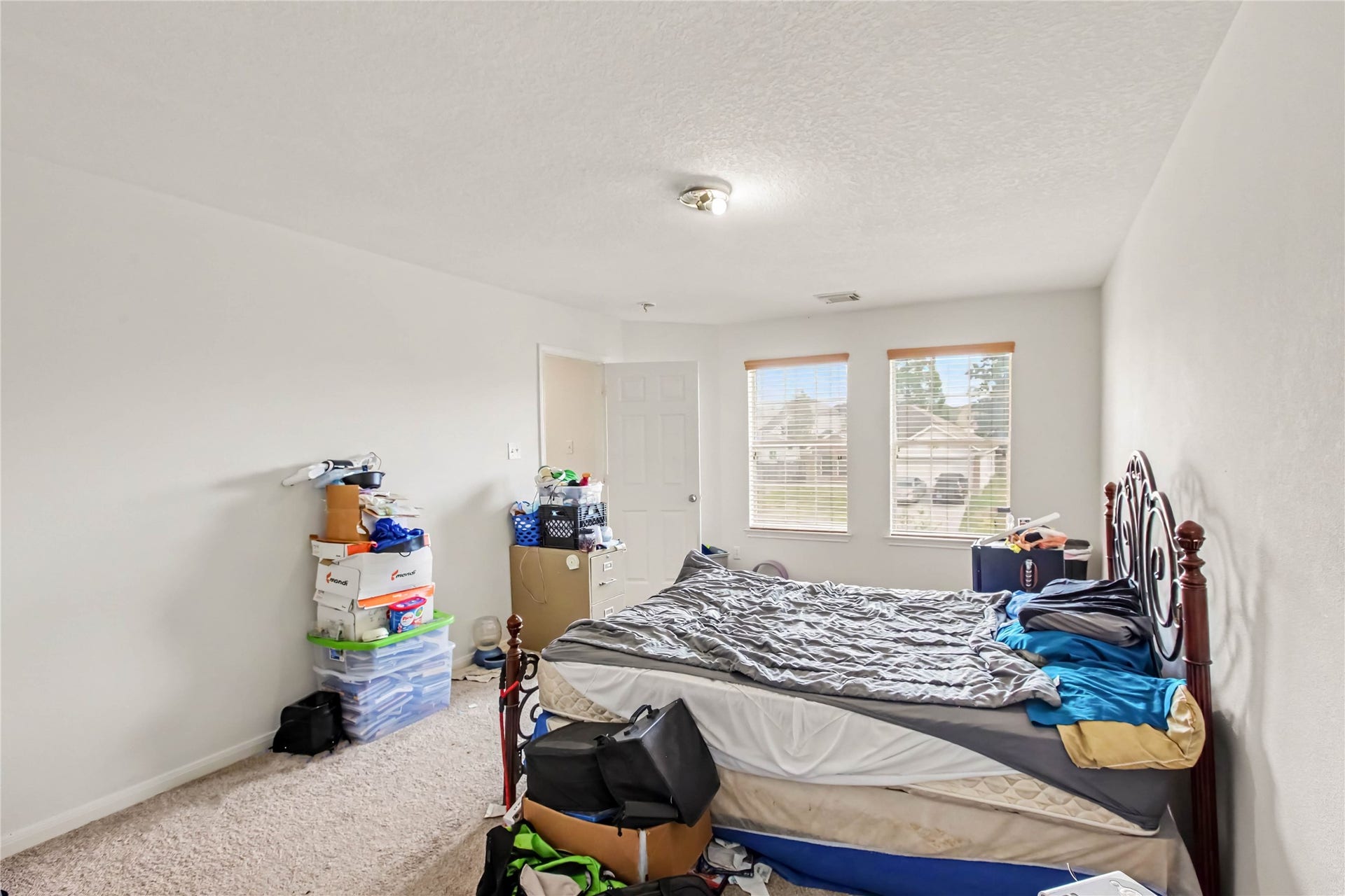 2043 Briar Grove Drive, Conroe, TX 77301