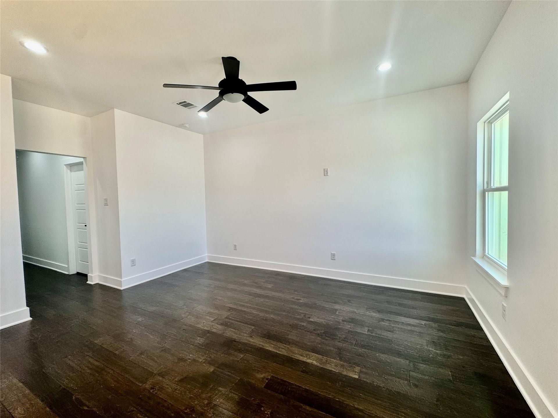 6928 Paris, Houston, TX 77021 6928 Paris, Houston, TX 77021