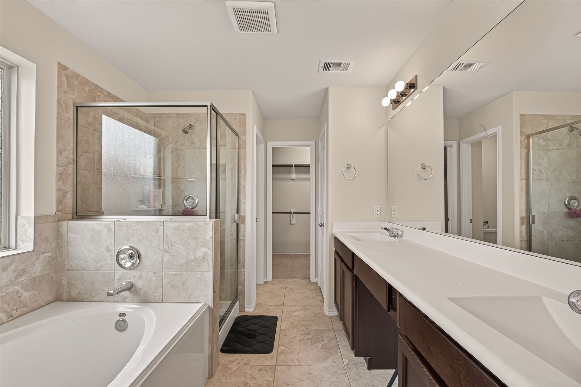 322 Marble Springs Lane, La Marque, TX 77568 322 Marble Springs Lane, La Marque, TX 77568