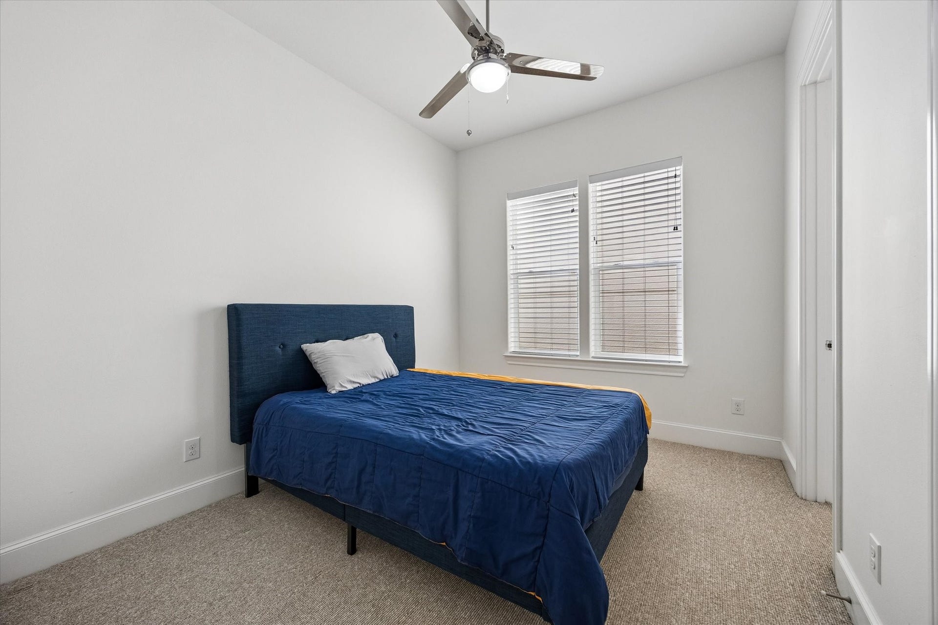 2018 Covent Garden Station, Houston, TX 77045 Bedroom #3.