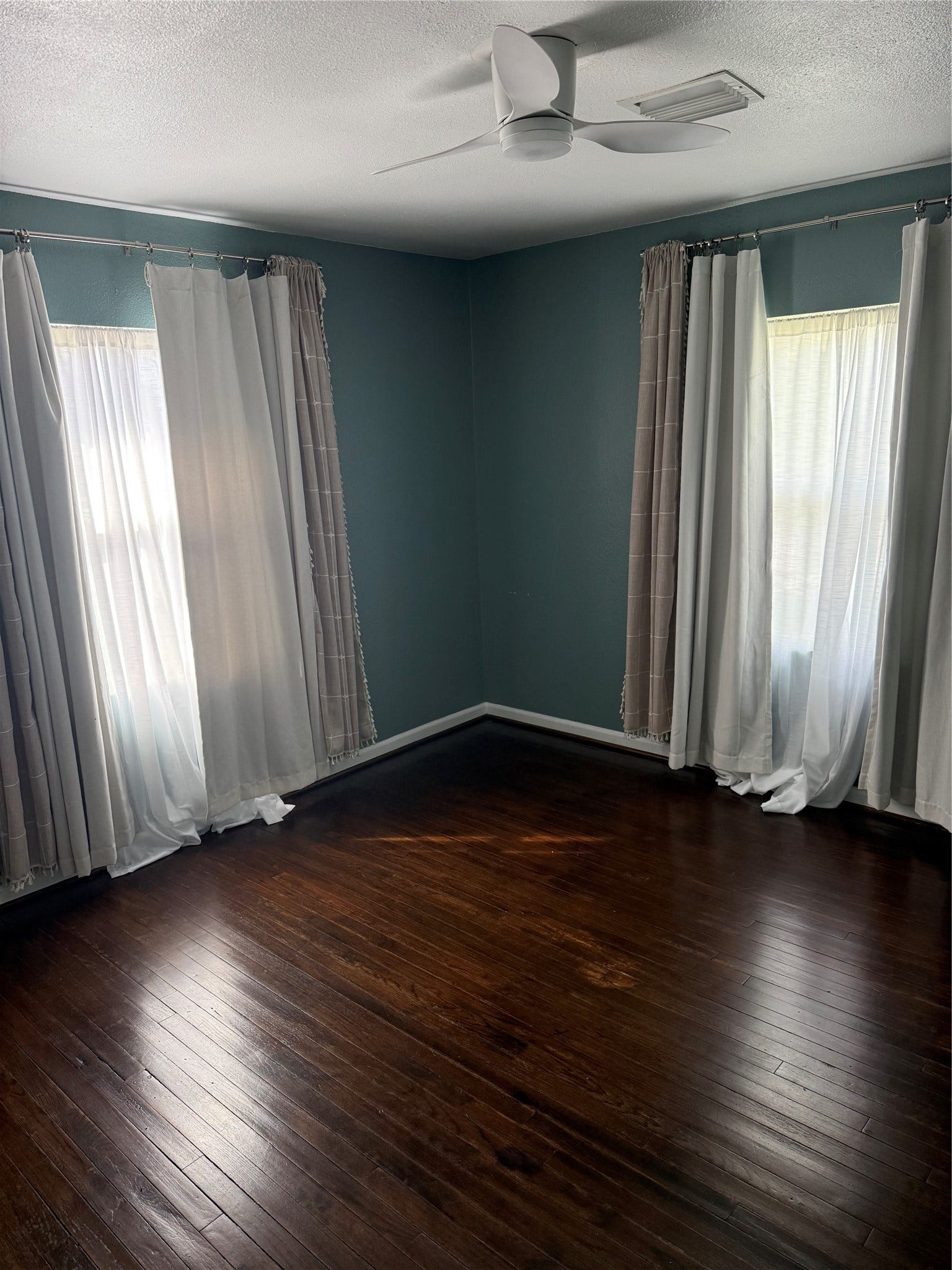 1406 Kirwin Street, Galveston, TX 77551 1406 Kirwin Street, Galveston, TX 77551