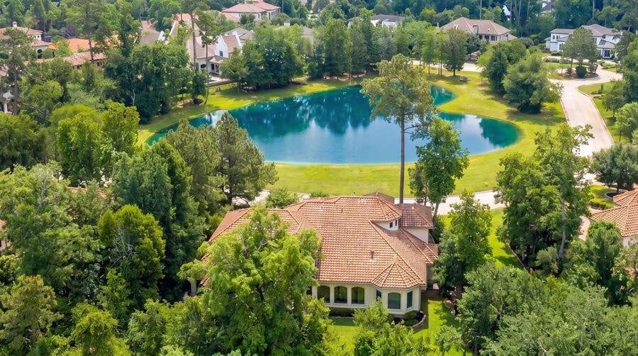 Property photo for 50 S Badger Lodge Circle, The Woodlands, TX