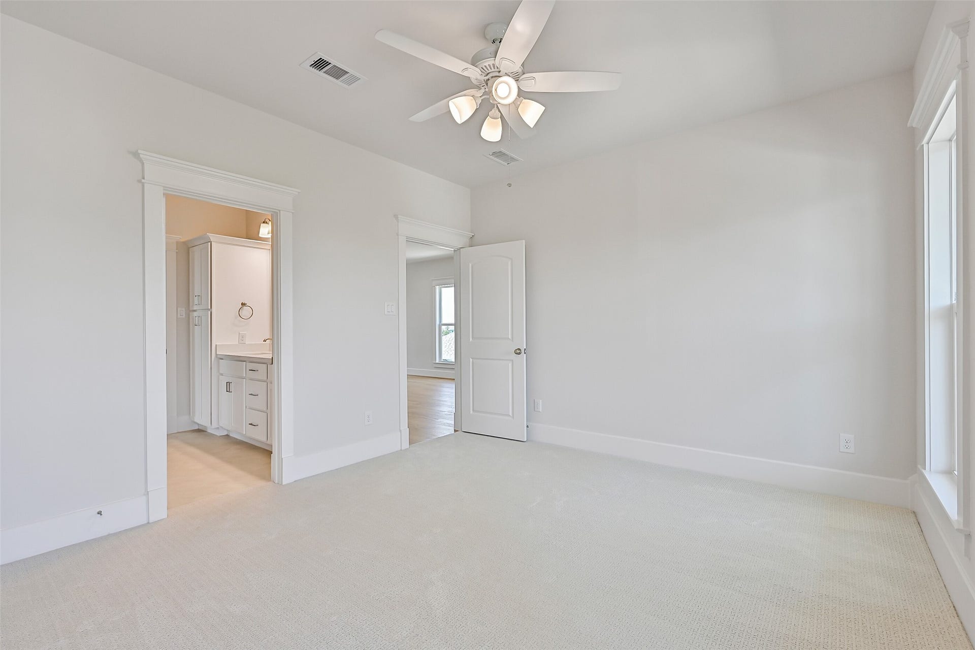 5 Sunset Street, Galveston, TX 77554 5 Sunset Street, Galveston, TX 77554