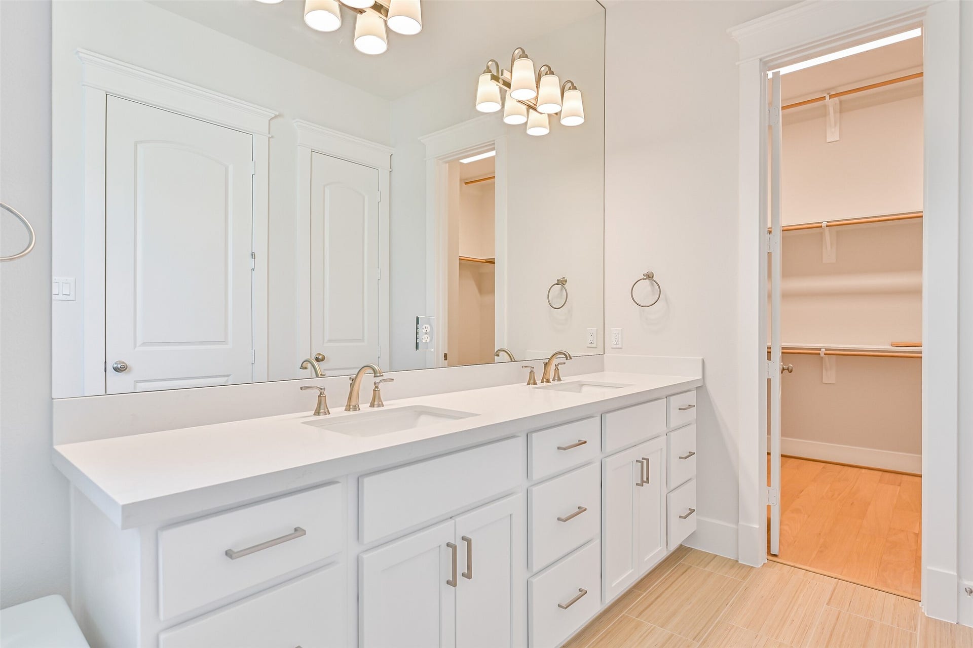 5 Sunset Street, Galveston, TX 77554 5 Sunset Street, Galveston, TX 77554