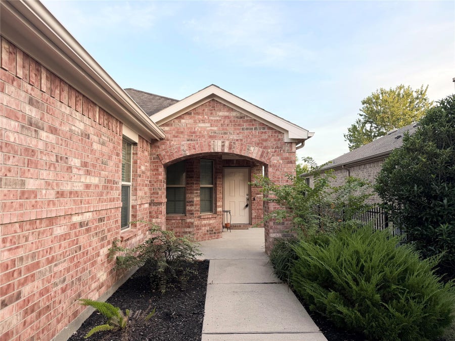 Property photo for 1115 Catalpa Drive, Richmond, TX