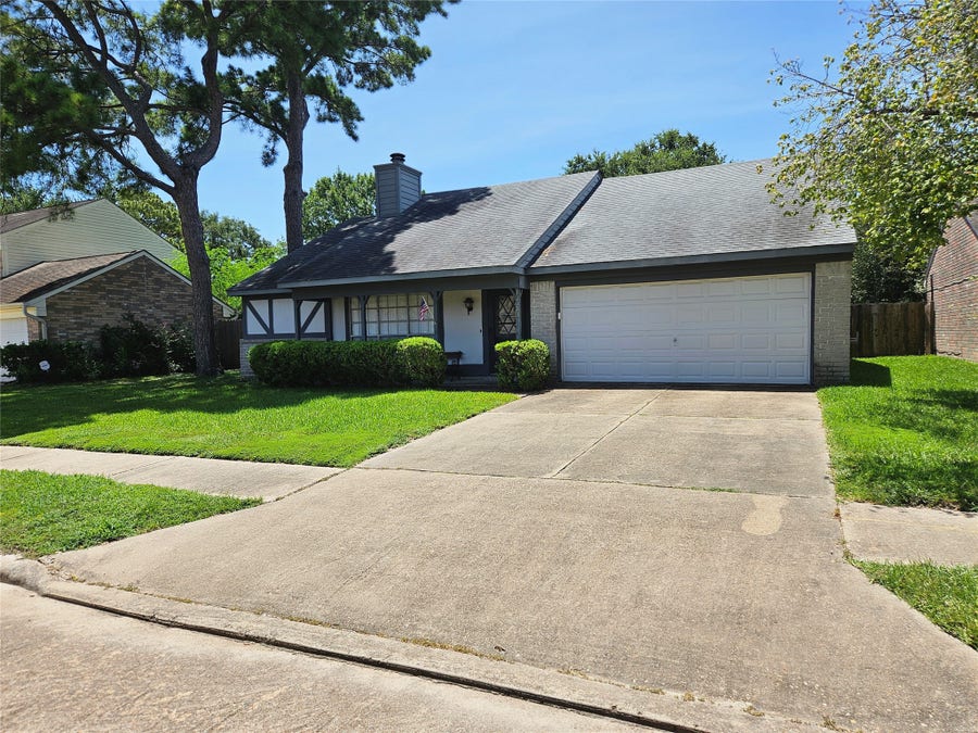 Property photo for 13323 Wells River Drive, Houston, TX