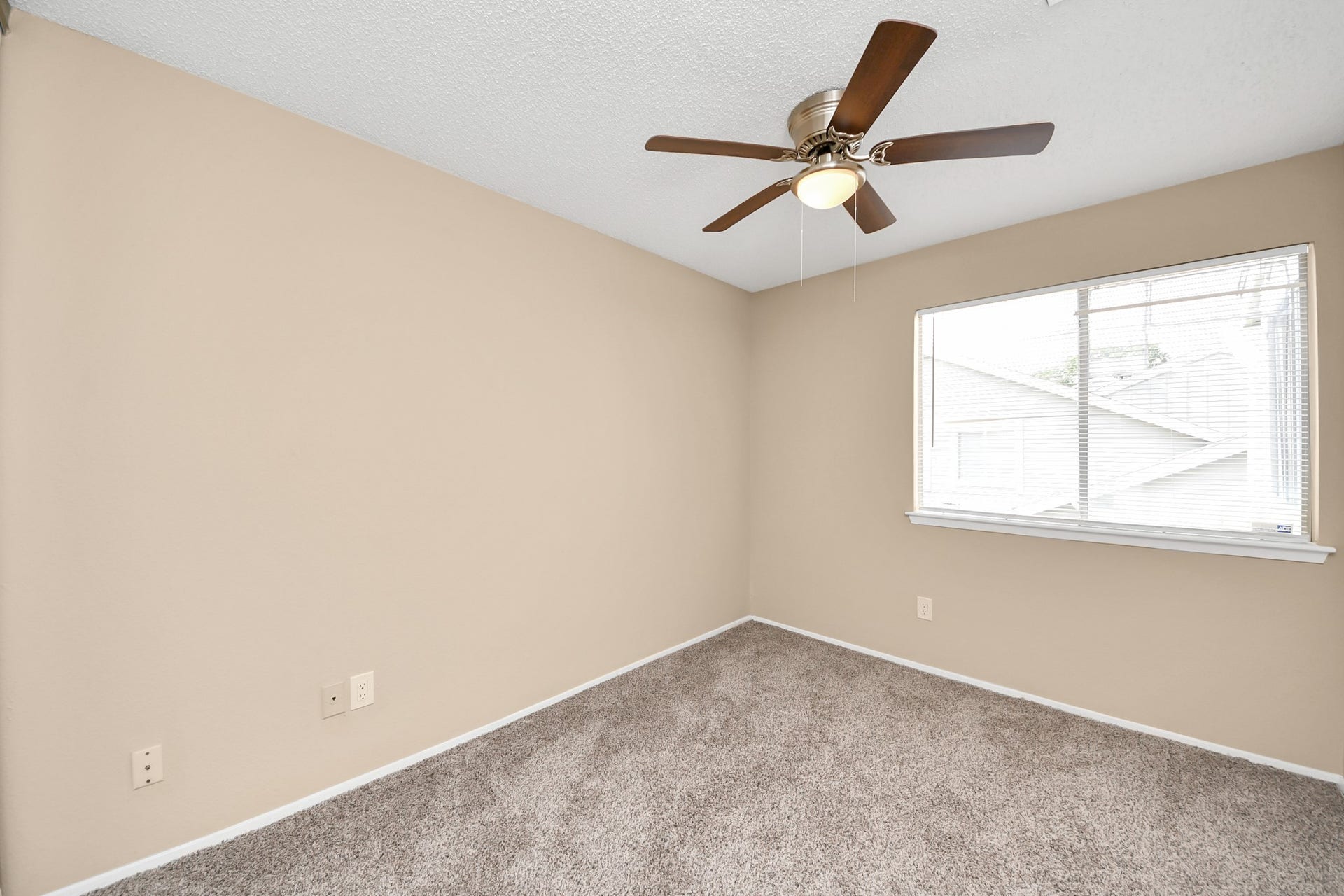 13004 Wirevine Lane, Houston, TX 77072 13004 Wirevine Lane, Houston, TX 77072