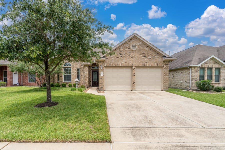 Property photo for 10010 Blissfull Valley Lane, Tomball, TX